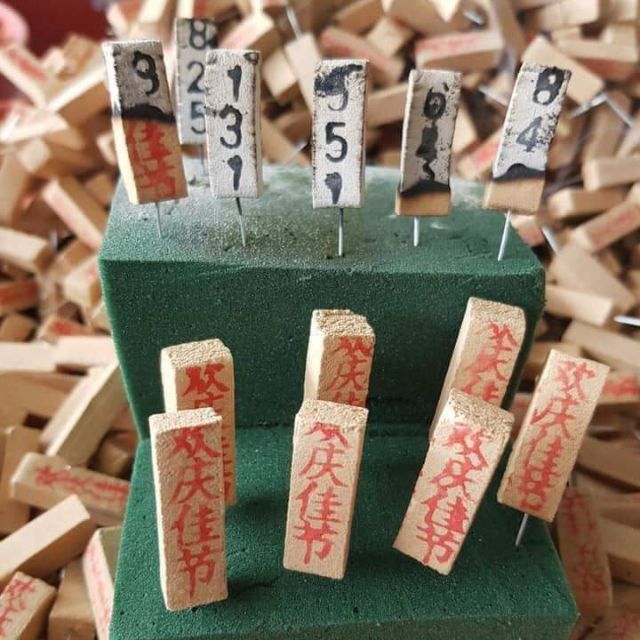 Nhang xin số Thái Lan 10 viên